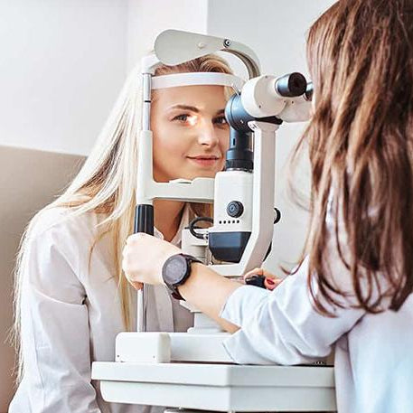 DO I NEED AN EYE EXAM? - Second Specs